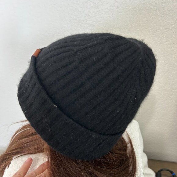 Never Worn Black COACH 100% Cashmere Beanie (Unisex OS) SKU 154 - Picture 3 of 5